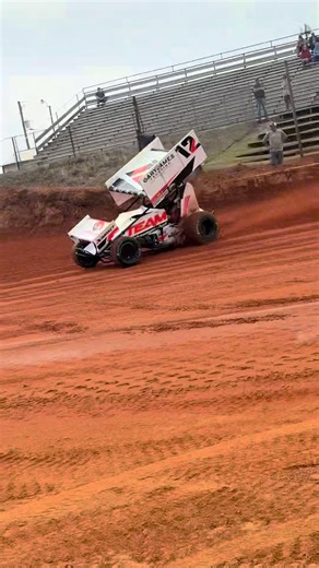 𝗣𝗿𝗮𝗰𝘁𝗶𝗰𝗲 𝗜𝘀 𝗥𝗼𝗹𝗹𝗶𝗻𝗴 𝗮𝘁 𝗦𝗼𝘂𝘁𝗵𝗲𝗿𝗻 𝗥𝗮𝗰𝗲𝘄𝗮𝘆! 🏁 We’ve got over 100 cars in the pit area with Sprint Cars, Late Models, Modifieds, Stock Cars, and more all making laps on the new Southern Raceway surface. The new dirt is getting a workout and it’s looking good ahead of this evening's Fried Bologna 150 Enduro! 👀🔥 ⏰ We’ll wrap up practice at 4 pm 🎶 Enjoy live music from 4–5 pm 🏁 Then start racing at approximately 5 pm There’s still plenty of time to get here and en