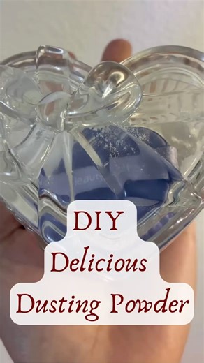 Day to night freshness ✨ My DIY dusting powder keeps skin dry and smelling amazing. #dustingpowder