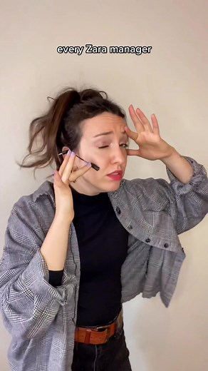 The Hilarious Life of a Zara Employee Revealed