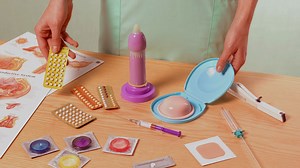 Des cours d'éducation sexuelle pour tous les élèves : quelle place doit avoir la sexualité à l'école ? - RTBF Actus