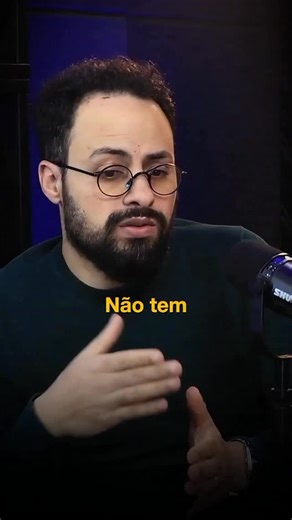 A briga em si não é o problema. O problema é quando a gente entra nela acreditando que só existe um jeito certo de ver. Quando a gente trata a própria percepção como verdade absoluta, o diálogo morre. | Danilo Melo