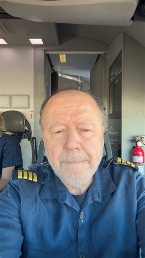 @Shell, su negativa es una decisión que puede costar vidas. Hay un avión de Solidaire listo para despegar hacia Venezuela con 70 rescatistas, 30 médicos y más de 20 toneladas de ayuda humanitaria. Cargar combustible no es un favor; es una obligación moral. Dejen de obstaculizar la misión y respondan de inmediato. Cada minuto de demora puede convertirse en una vida que no llegó a salvarse. #URGENTE @epineyro_ok