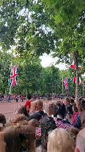 19K views · 2.1K reactions | Getting ready for the Trooping the Colour  | Wonders of London | Facebook