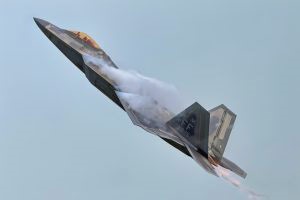 Stop Saying the F-22 Raptor Fighter Has a ‘Cloaking Device’