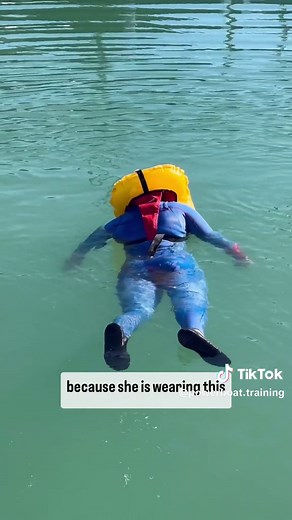 Properly Wearing and Using Life Jackets | Essential Tips