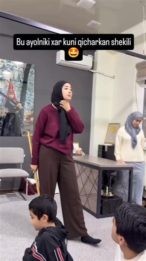 @furqatbek_1221 on Instagram: "OBUNA BOP QOYILA😂🤝✅\n1997년 개봉한 영화 Titanic은 잭과 로즈의 운명적인 사랑을 통해 비극 속에서도 오래 남는 감정의 깊이를 보여주는 작품입니다. 화려한 연출보다 인물의 감정에 더 집중한 제임스 카메론 감독의 스타일은 지금 다시 봐도 묘하게 가슴을 울리죠. 배가 침몰하는 장면이 아닌, 두 사람이 서로를 바라보던 순간들이 더 강하게 기억에 남는 영화이기도 합니다.\n\n이 감정을 완성해주는 곡이 바로 셀린 디온의 *“My Heart Will Go On”*입니다. 처음 들으면 잔잔한데, 어느 순간 자연스럽게 가슴이 벅차오르는 느낌을 줍니다. 특히 후반부의 고조되는 보컬은 영화 속 잭과 로즈의 마지막 장면과 겹쳐지면서 괜히 마음이 서늘해지기도 하고요. 많은 분들이 “이 노래가 나오면 왜 그 장면이 자동으로 떠오르는지 모르겠다”고 말하는데, 그만큼 영화와 음악이 자연스럽게 얽혀 있는 곡입니다.\n\n1998