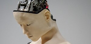 Le « transmachinisme » : et si les machines évoluaient indépendamment de l’homme ?