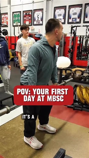 MBSC on Instagram: "This mic’d-up walkthrough shows exactly how we break down the hang clean for new athletes so they can build confidence and coordination from rep one. This 3-step sequence builds the two foundations of the hang clean: A powerful extension, and a strong, safe catch. By the time athletes try their first full clean, they already know how to move well, move fast, and receive the bar with confidence. Why We Teach the Hang Clean Using These 3 Steps 🔹 1) Hands-Free Front Squat (Empt