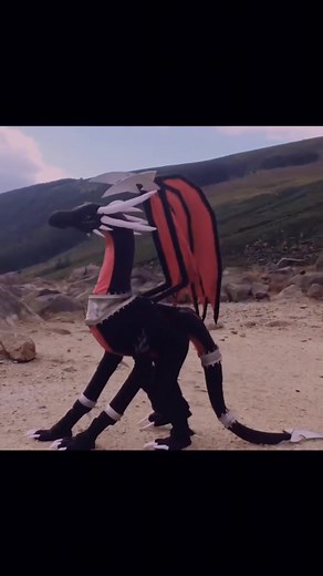 An old video from 2016 of Cynder the dragon from Spyro: A New Beginning #cosplay #dragon #spyro #cynderthedragon