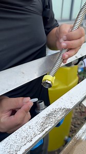 292K views · 689 reactions | #solarsystem #solar #solarenergy #solarpower Solar panel auto cleaner robot | SuperPiping | Facebook