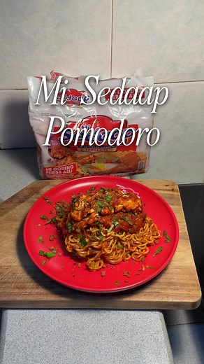Resepi Mi Sedaap Pomodoro Tomato — Mi Sedaap Goreng Asli