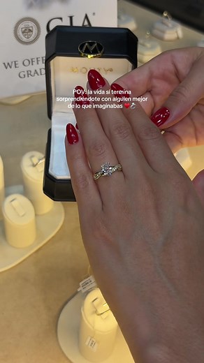 Anillo Zacil Corte Oval: Oro Blanco, Amarillo y Rosa
