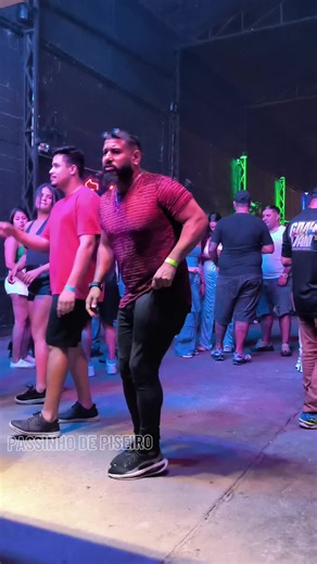 Aprenda o Passinho de Piseiro: Danças e Dancinhas