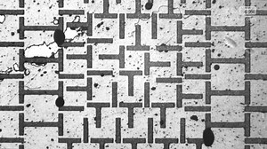 Stanford engineers build a water-droplet based computer that runs like clockwork