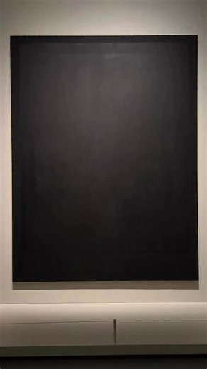 Mark Rothko, *No. 6*, 1964 — one of the haunting Black Form Paintings from the final chapter of his career. Where color once pulsed with warmth, darkness took over — not as absence, but as depth. Rothko didn’t paint black. He painted weight, silence, and everything words can’t reach. 📍 @catarinalay at @fondationlv ©️ 1998 Kate Rothko Prizel and Christopher Rothko / ARS, New York #MarkRothko #Rothko #BlackFormPaintings #AbstractExpressionism | Guy Hepner Contemporary Art Gallery