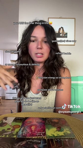 Georgia ✨🔮 (@eyeamgeorgia)’s video of energy