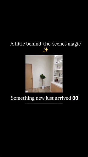 A little behind-the-scenes magic ✨ New frames deserve a proper entrance 👀✨ Silhouette has officially landed—and we’re excited!! Would you try rimless or ultra-minimal? Tell us below 👇 #SilhouetteEyewear #NewFrames #OpticalStyle #EyewearBoutique #IndependentOptical #LuxuryEyewear #OptometryLife #ScopeOptometry | SCOPE Optometry