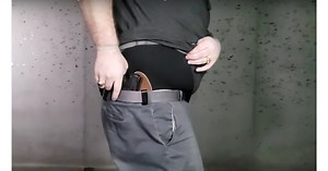 Overweight operator: Fat guy carry lessons (VIDEOS)