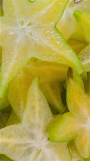 Fresh Star Fruit juice 🥤 #subscribe #shortvideo #viral #homegardening #natural #fruit #100k