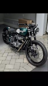 18K views · 733 reactions | Gorgeous Triumph Bobber Custom  #triumph #triumphuk #vintagetriumph #triumphamerica #triumphcustoms #bobber #choppe | Dream Drives | Facebook