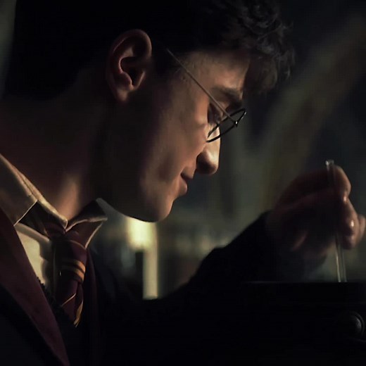 Ginny Weasley Quidditch Costume Transformation