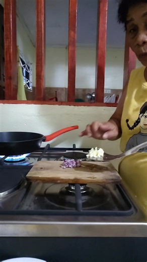 31 reactions · 8 comments | Breaking the newly installed stove/oven. #cookingreels #CornedBeefWithEgg #forbreakfast #ShareLikeFollowComment | Jojo Buladaco Cabag | Facebook