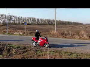VFR 800 low rpm pure sound