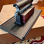 3lb Cast Iron Grill Press, Heavy Duty Smash Burger Press for Griddle Heat Resistant Handle, Burger Smasher, Hamburger Press, Grill Press for Griddle, Bacon Press Meat Press, BBQ Grill Accessories