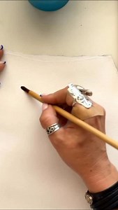 I was asked to post this as a reel - this is quick exercises on human face tonal values vision with goal to learn looking at the head as spatial structure we made in personal mentoring Should be done quickly in 1-3 minutes (but not as on video of course) 💡 next possibility with mentored track is Architecture course and enrollment is open now (all details via link in a bio) ❌ Personal mentoring program is full right now - subsrcibe to email list to know first when it opens for enrollment #waterc