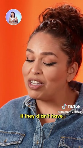 Mexican moms try each other’s enchiladas! 🇲🇽 Full video is on mamah! YouTube!