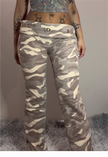 DIY Fashion Fails: Making Pants From Scratch