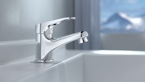 Faucet Adapter with Aerator Faucet to Hose Adapter, Faucet Adapter to Garden Hose Attachment for Sink Faucet to Garden Hose Adapter 3/4" GHT Thread Chrome