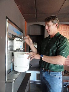 Java Stop Readies For Warm Weather with Frozen Treats