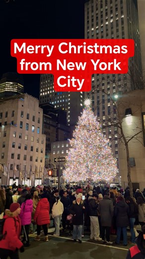 Merry Christmas from New York City 🎄 Magical Holiday Walk in NYC #merrychristmas #newyorkcity