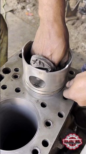 Measuring Piston Clearance Like a Pro #engine #mechanic #automobile #engineblock #piston #short #yt