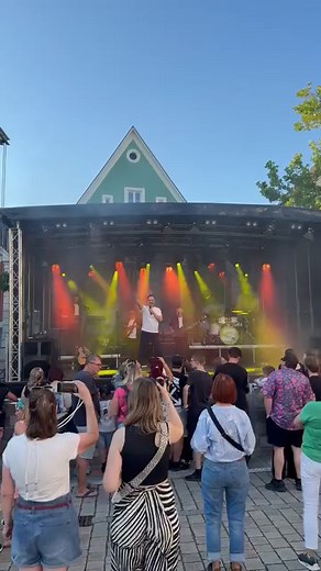 18K views · 164 reactions | Let's get the party started here in Roth with Radio BAYERN 3! ‍♂️ | Challenge Roth | Facebook