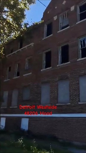 Rough area on Detroit's west side with an old abandoned apartment building