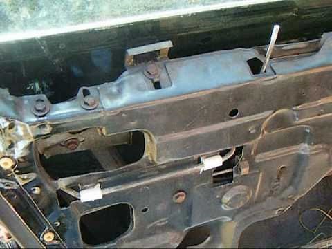 "How to" Install door lock rod retainer clips