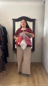 Haul @xpluswearofficial spécial saint Valentin ! -15% avec le code MIELLE15 (affiliation) Références ci dessous P833616904445648896 Robe rouge P835035819339030528 Robe fuseau P763274145985761280 Ensemble jogging Produits offerts sans obligation de contenu | Gabrielle mielle off