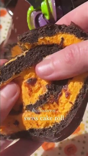My favorite childhood snack! Swiss Cake roll, but XL! This is... #Shorts #eatatmaudes