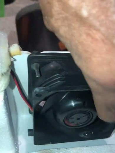 GE Refrigerator No Cool|Not Cooling|Not Cold Enough|Evaporator Fan Test