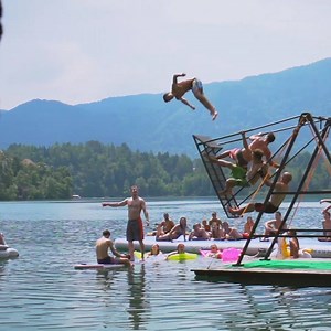 2.5M views · 7.2K shares | Some awesome airtime is achieved in these Russian swing tricks!  | People Are Awesome | Facebook