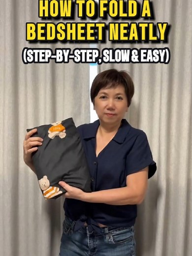 Step-by-Step Guide to Neatly Fold a Bedsheet