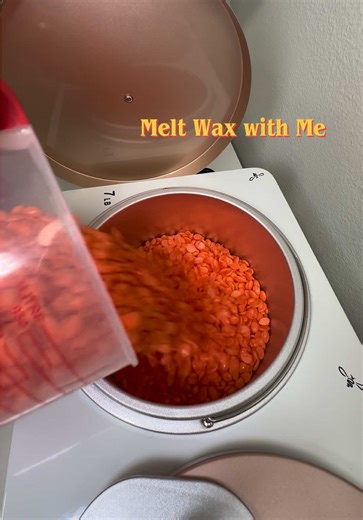 Coral Wax🪸✨ #meltingwax #visualasmr #satisfying #brazilianwaxspecialist #waxsalon @Italwax USA