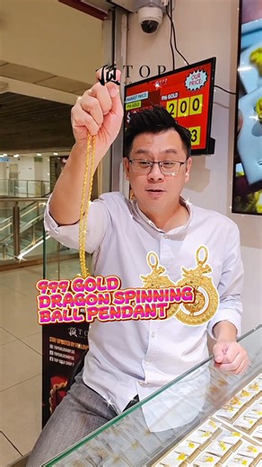 A statement piece that’s both majestic and playful — this premium 999 Pure Gold Dragon Pendant features a spinning gold ball at the center, symbolizing power, protection, and good fortune in motion. The dragon, known as the ultimate bringer of strength and prosperity, makes this pendant a meaningful charm to wear daily or gift to someone special. 💛 999 Pure Gold 🔄 Spinning Center Ball Feature 🛍 Available now on our online store Shop now — https://topgold.com.sg/collections/pendants! ✨ #topgol