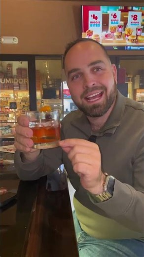 Cigars & Old-Fashioneds: What’s Your Perfect Pair?