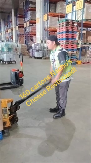 dapatkan Nacho's Cheese Sauce kami di semua outlets Sheng Siong! #fyp