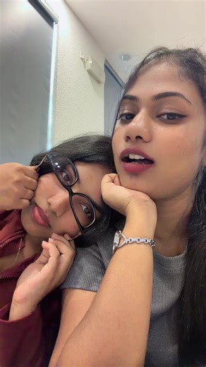 Demd tiyemne muta..😒 @N I R A S H A ✨ #nsbm #nsbmgreenuniversity #uni #friends #besties