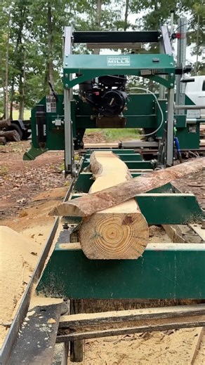 From small logs to beautiful lumber #sawmill #wood #woodlandmills #sawdust #sawwood #woodprocessing