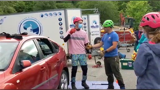 World Extreme Medicine includes Wilderness Expedition Dentistry as an integral part of its course. #wildernessmedicine #expeditionmedicine #austeremedicine